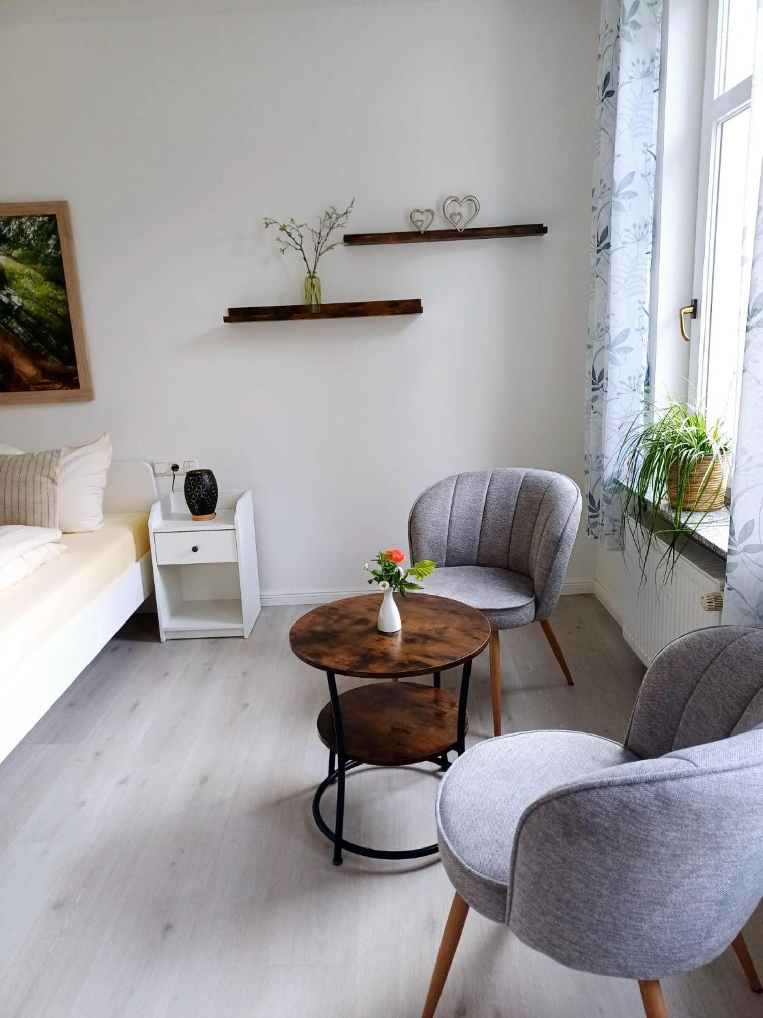Landhaus Tewel Hotel Mit Restaurant Экстерьер фото