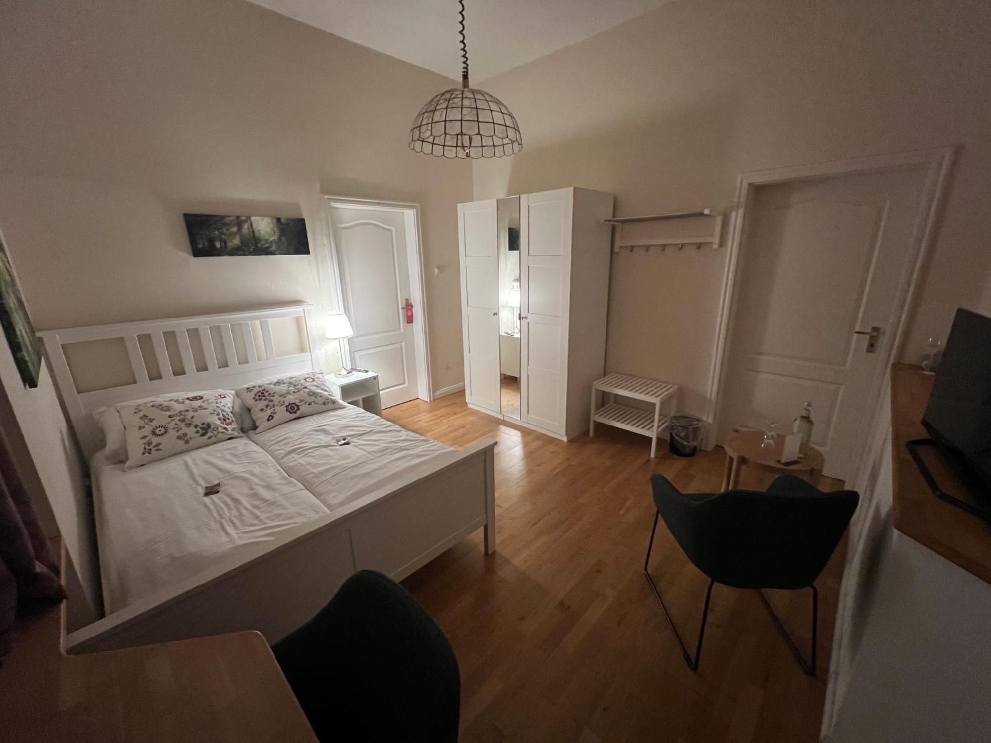 Landhaus Tewel Hotel Mit Restaurant Экстерьер фото